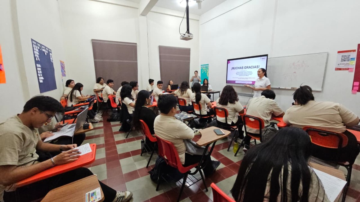 plática impartida por el Instituto Electoral del Estado de Campeche (IEEC),